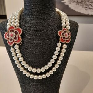 Talbots limited  edition pearl statement necklace